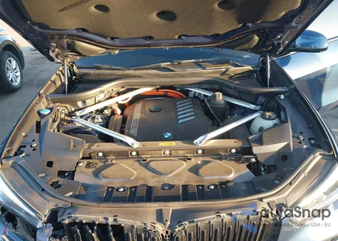 2023 BMW X5 Phev xDrive45E z USA, uszkodzony, nr VIN 5UXTA6C08P9P51229